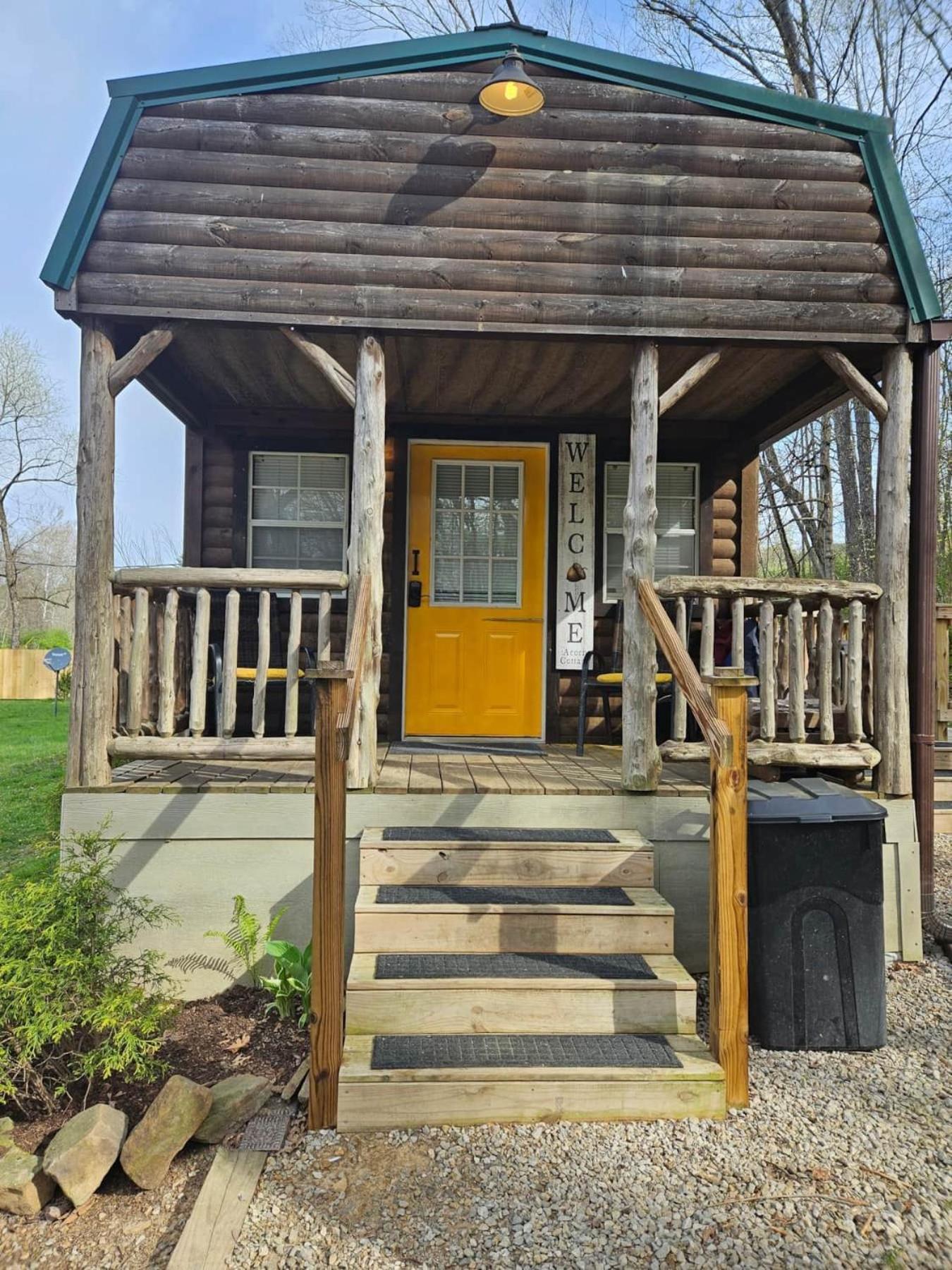 Acorn Cottage At Hocking Vacations Logan Zewnętrze zdjęcie